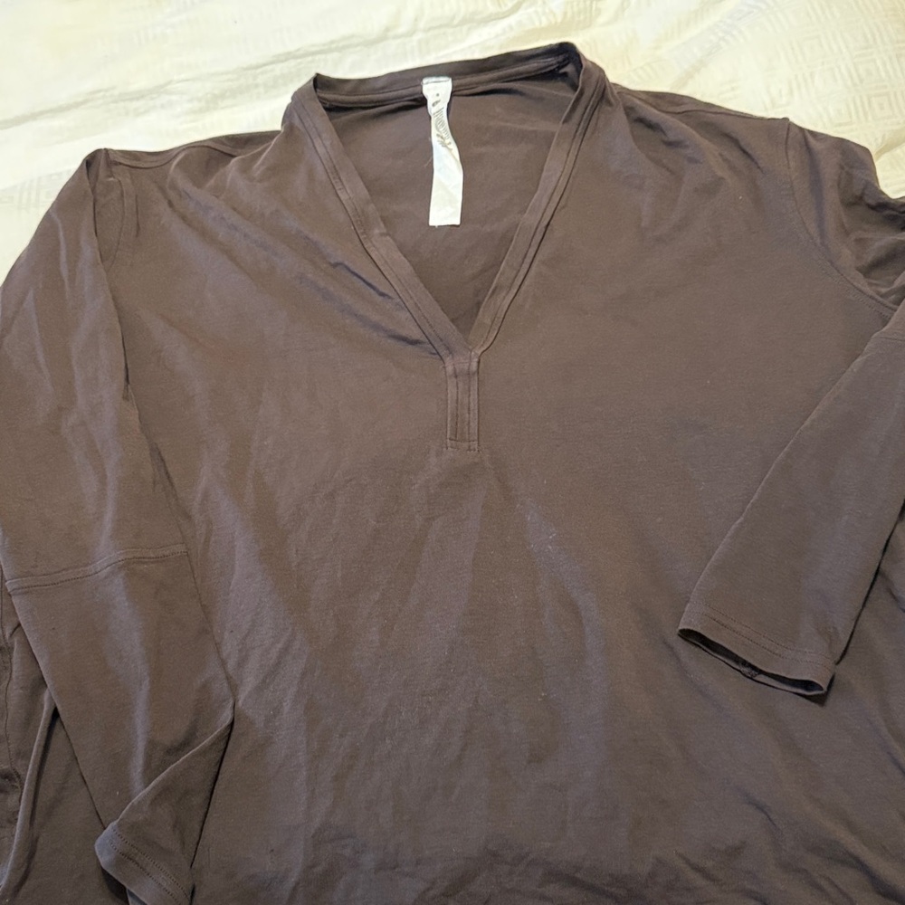 lululemon athletica Dark Brown Long Sleeve V-Neck Shirt